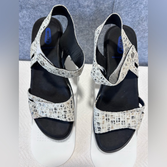 Wolky Shoes - Wolky Black and White Sandals